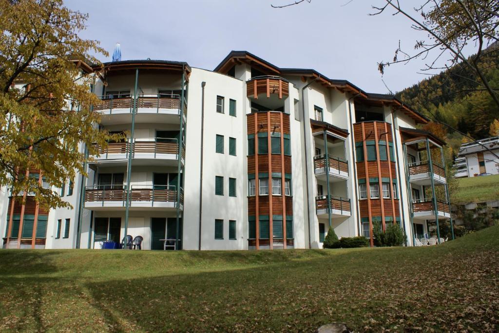 Appartementhaus La Promenade Leukerbad Cameră foto